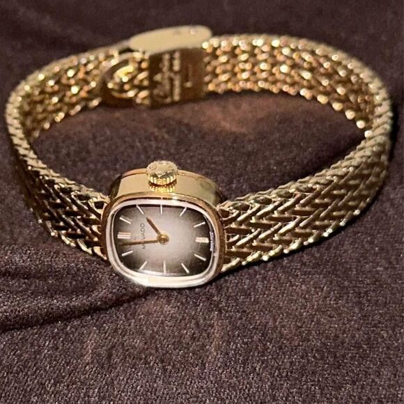 1960s Movado with COA - Picture 9 of 10